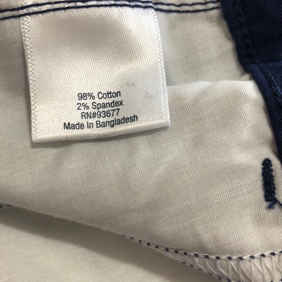 St Johns Bay women’s shorts size 10 navy color - Picture 10 of 10